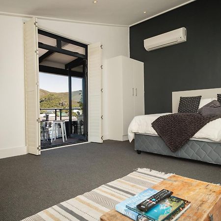 Central Mountain View Apartment, Hermanus Waterfront Екстер'єр фото