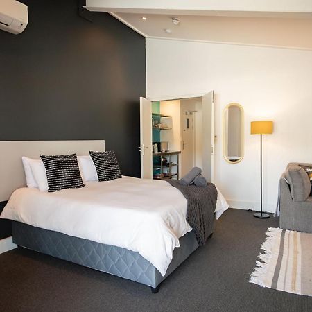 Central Mountain View Apartment, Hermanus Waterfront Екстер'єр фото